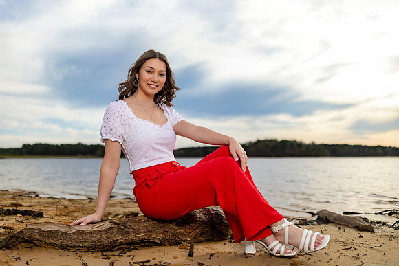 Olivia_L_SP_24_S01_035_4352