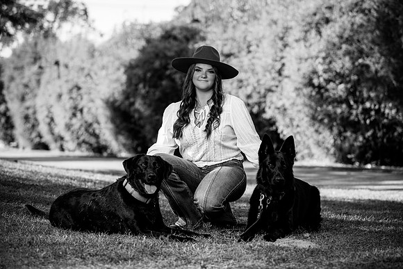 Brooke_L_SP23_S02_1392_03