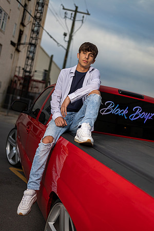 Maguire_Warton_SP22_0491_11