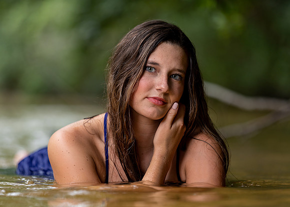 Bella_S_SP23_Creek_7884_13