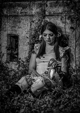Halloween_Old_School_Film_b&w_092621_002