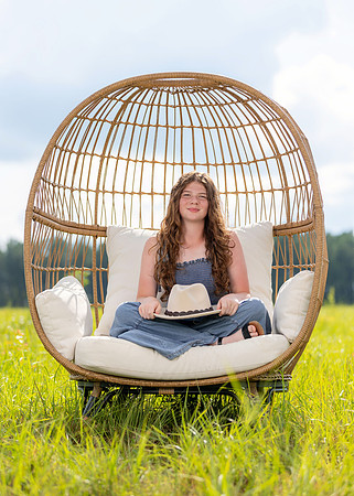 Egg_Chair_D1_G1_2025_038_2031