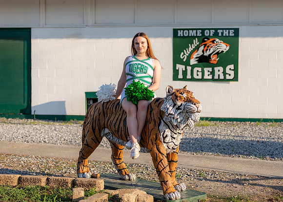 Taylor_B_Cheer_23-24_30_8828