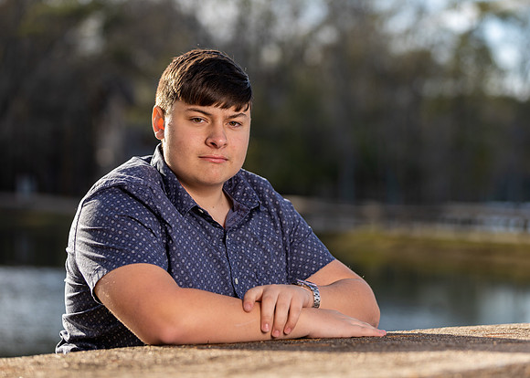 Trey_W_SP23_8484_12