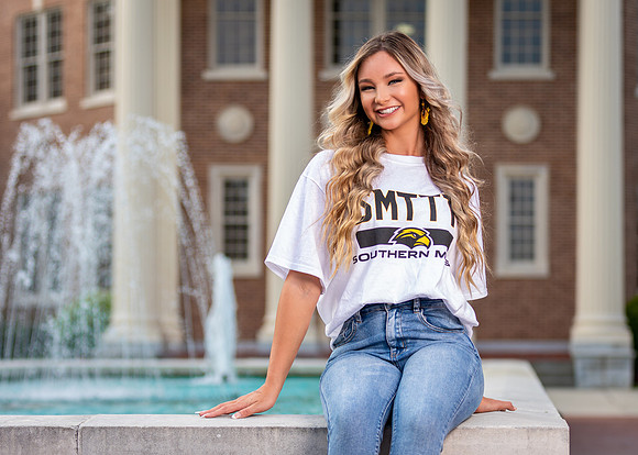 Brooke_M_USM_22_1787_32