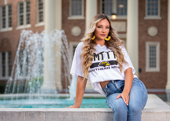 Brooke_M_USM_22_1794_33