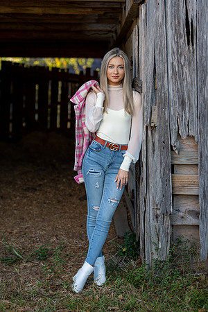 Elisabeth_Fall_Shoot_IMG_1276_05