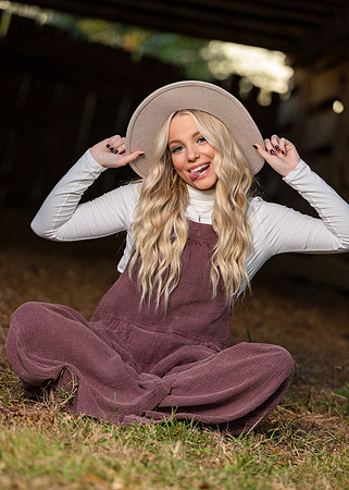 Tori_Fall_Shoot_IMG_2063_12