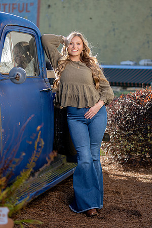 MadisonSmith_SP22_4119_03
