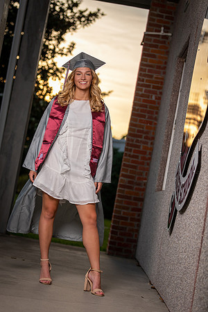 Kylie_B_Cap-N-Gown_22_7062_05