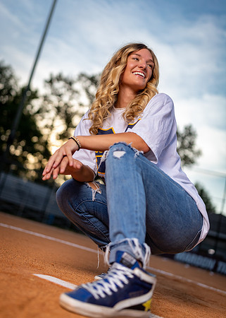Kylie_B_Softball_22_7004_22