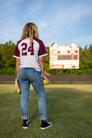 Kylie_B_Softball_22_6913_16