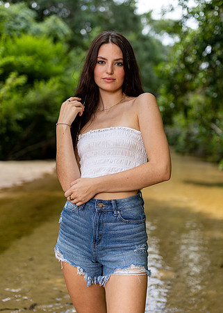 Victoria_M_SP23_Creek_6295_01