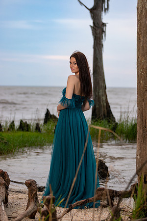 Victoria_M_SP23_37_4930