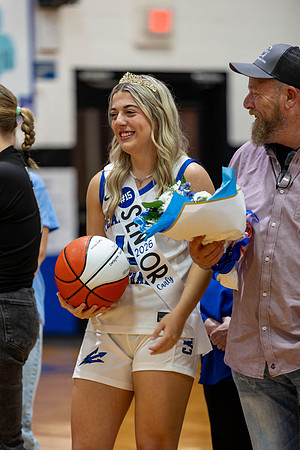 PRCHS_Basketball_Sr_Night_2026_24_0383