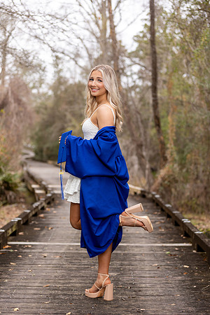 Carey_M_Cap_N_Gown_26_002_6244