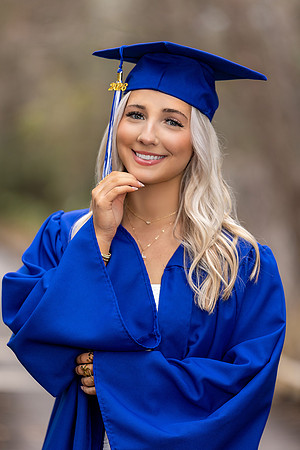 Carey_M_Cap_N_Gown_26_008_6289
