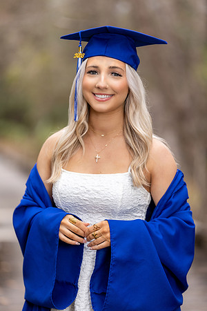 Carey_M_Cap_N_Gown_26_006_6277