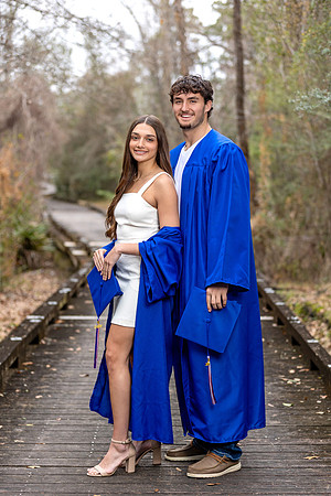 Jaxon_K_Cap_N_Gown_26_001_7990