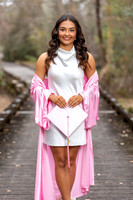 Alana_L_Cap_N_Gown_26_003_8104