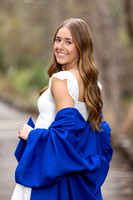 Addie_C_Cap_N_Gown_26_003_8526