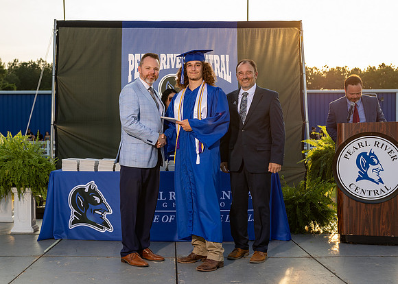 Grad_Ceremony_PRC_2024_002_1251