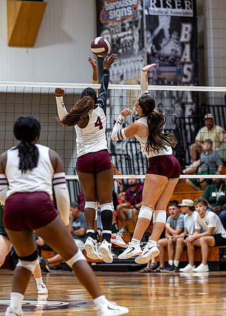 PMHS_VB_#4_Dejah_26-27_011_4052