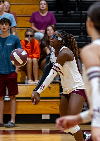 PMHS_VB_#4_Dejah_26-27_002_3055