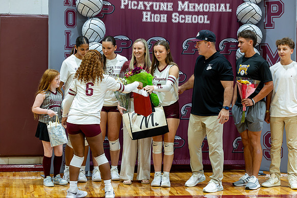 PMHS_VB_SR_Night_26-27_006_2609