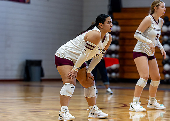 PMHS_VB_#20_Yadira_26-27_004_2018