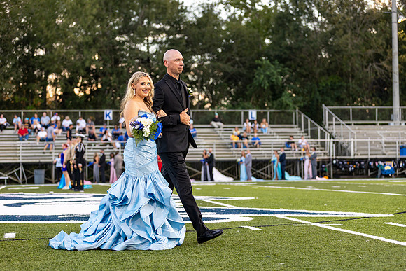PRCHS_Homecoming_26-27_0156_1707