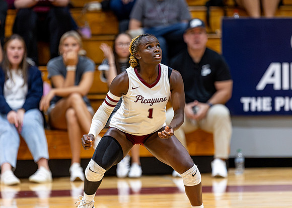 PMHS_VB_#1_Kiara_26-27_003_3385
