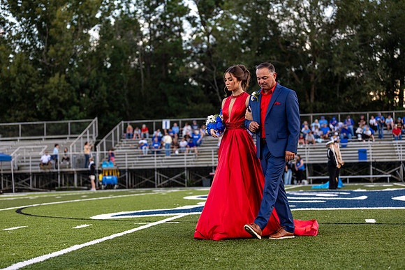 PRCHS_Homecoming_26-27_0187_2000