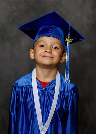 PRCES_K_Grad_HS_23_6742_027