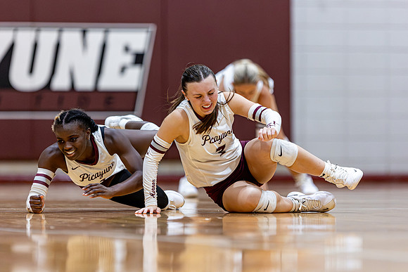 PMHS_VB_#7_Madelyn_26-27_014_4794