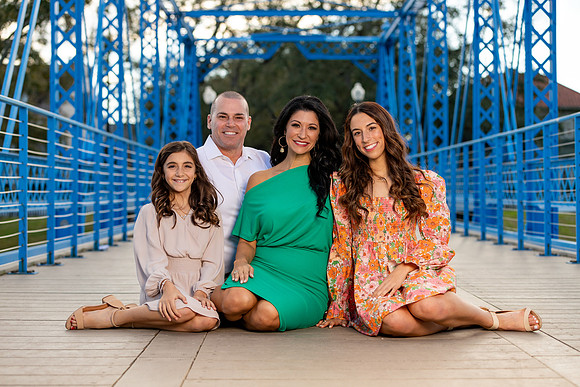 Brenna_M_Fam_2023_1627_16