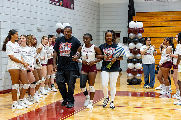 PMHS_VB_SR_Night_26-27_026_2770