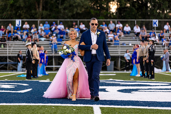 PRCHS_Homecoming_26-27_0190_2046