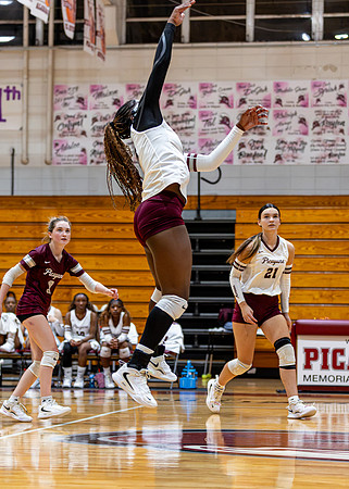 PMHS_VB_#4_Dejah_26-27_010_3844