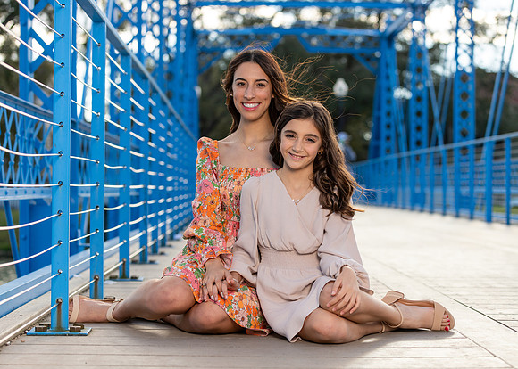 Brenna_M_Fam_2023_1619_14