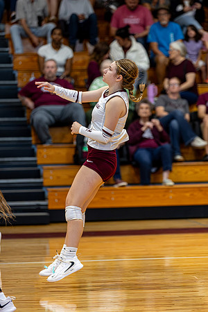 PMHS_VB_#5_McKenzie_26-27_013_2348