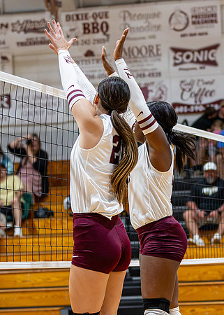 PMHS_VB_#21_Baelee_26-27_009_3545