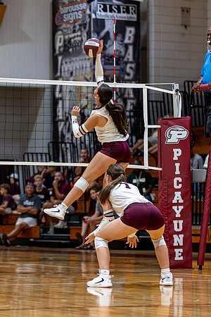 PMHS_VB_#13_Lily_26-27_003_3185