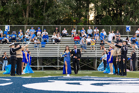 PRCHS_Homecoming_26-27_0148_1607