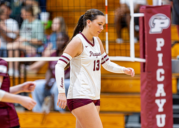 PMHS_VB_#13_Lily_26-27_010_4391