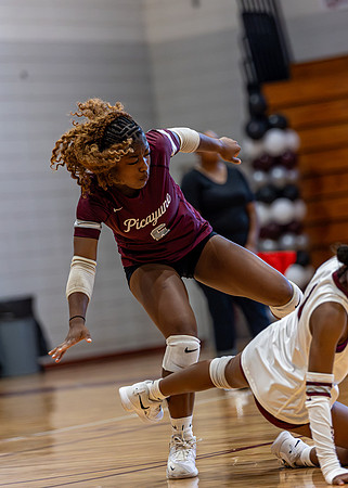 PMHS_VB_#6_Talya_26-27_002_1984