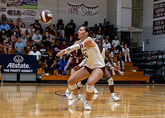 PMHS_VB_#13_Lily_26-27_001_2905