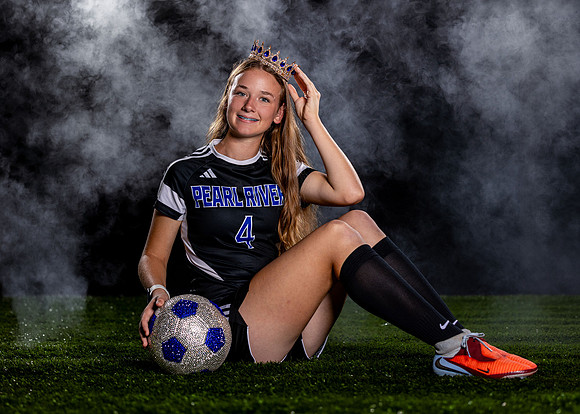 PRC_LD_Soccer_26-27_18_2308