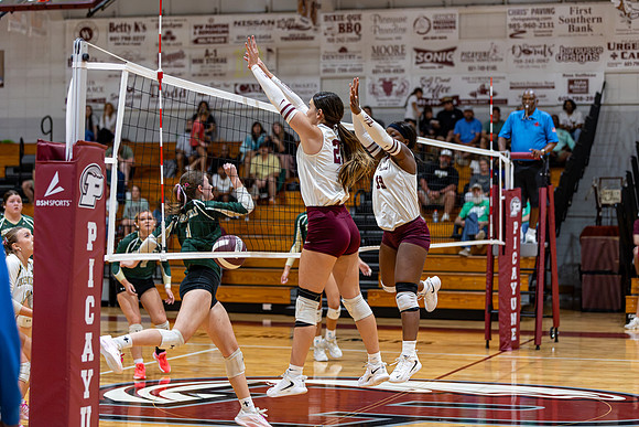 PMHS_VB_#21_Baelee_26-27_004_3119