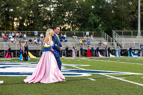 PRCHS_Homecoming_26-27_0134_1465